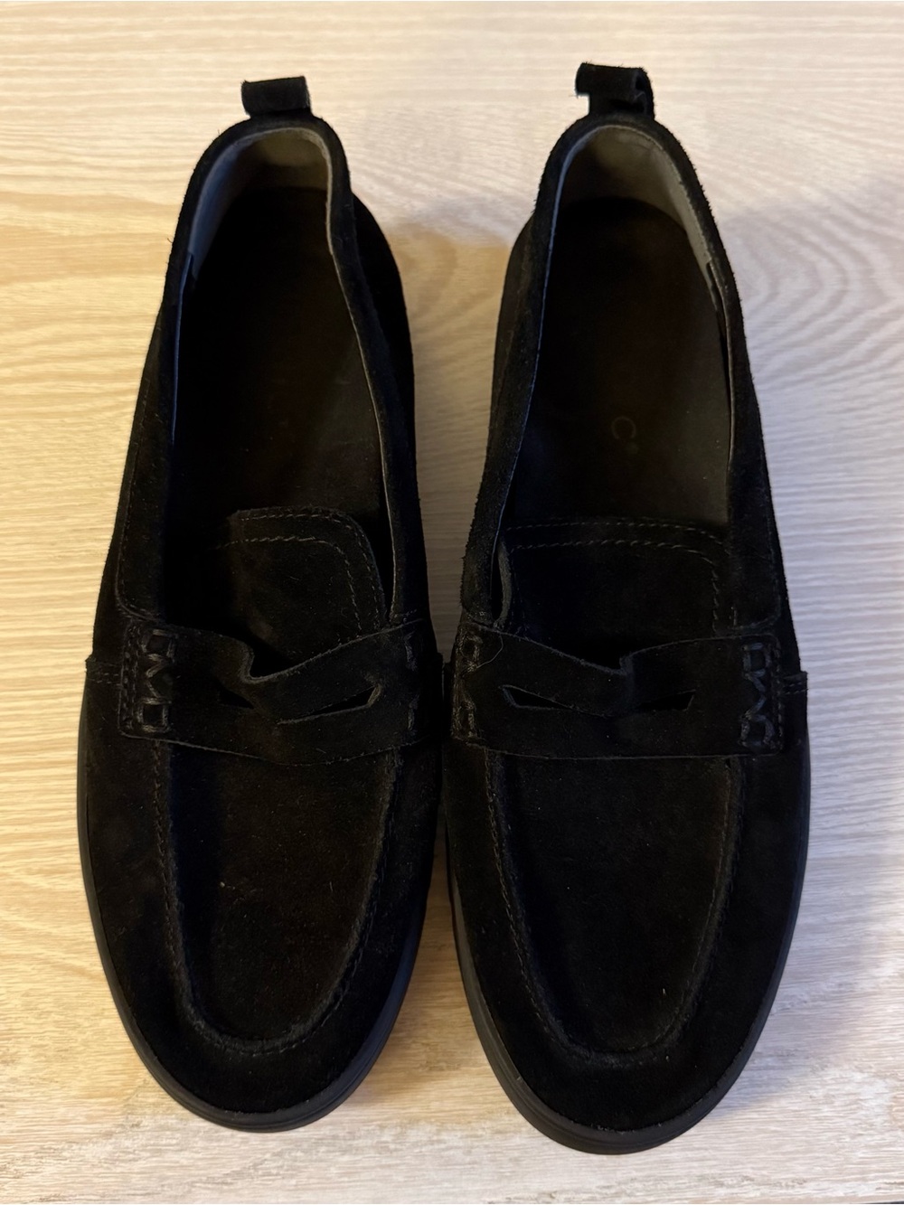 Vionic Uptown Suede Loafer Size 8 - Picture 2 of 5